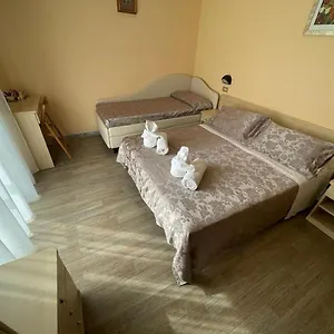2* Hotel Festival